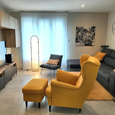 Magnifique T3 A 100m Des Plages Apartment Carqueiranne