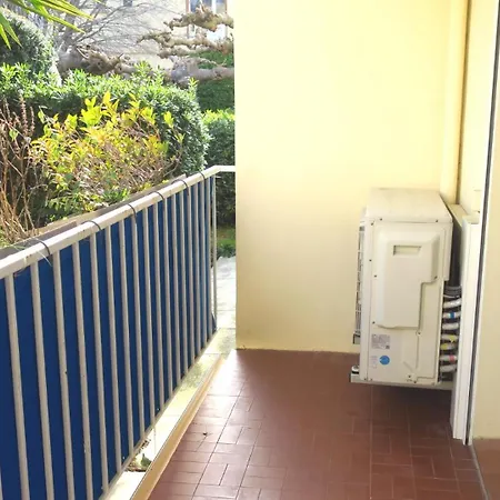 Magnifique T3 A 100m Des Plages Apartment Carqueiranne